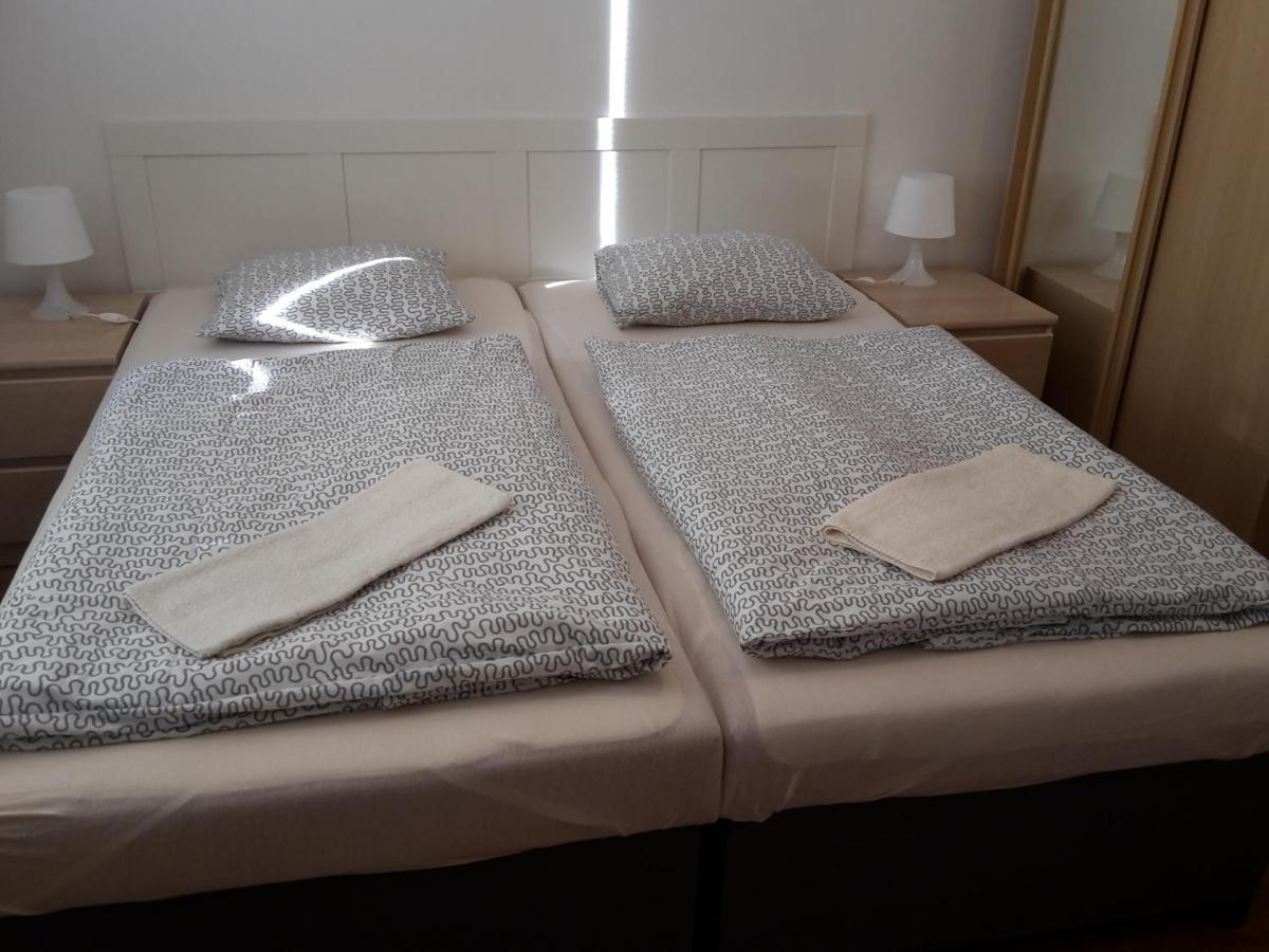 Apartman Slavkov Home & Parking Nová Lesná Buitenkant foto