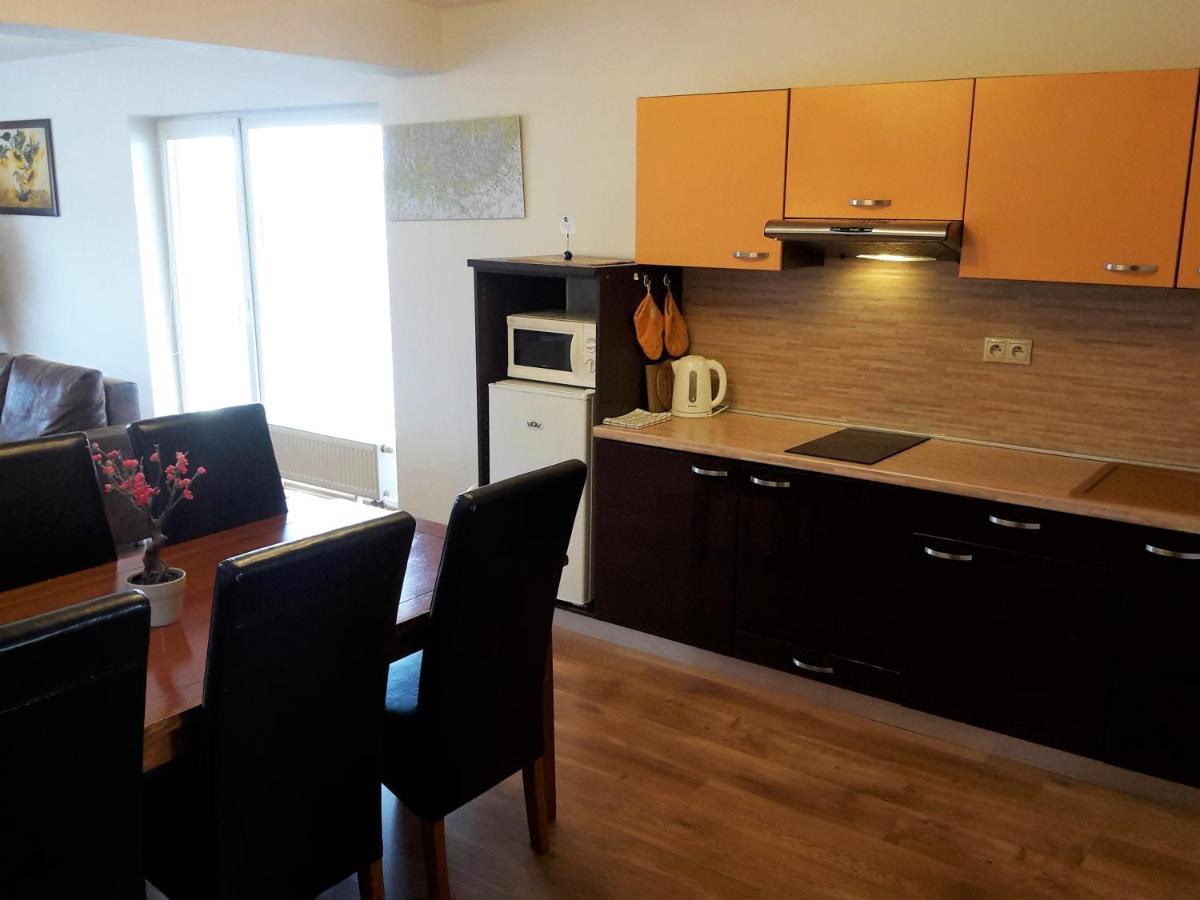 Apartman Slavkov Home & Parking Nová Lesná Buitenkant foto