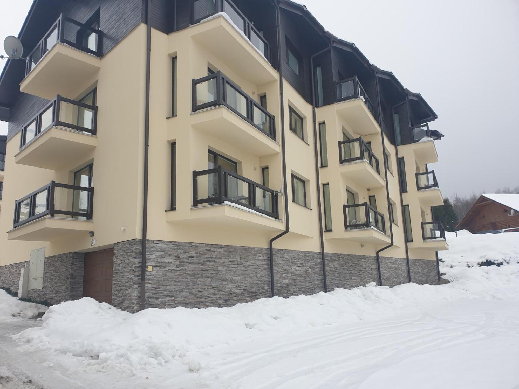 Apartman Slavkov Home & Parking Nová Lesná Buitenkant foto