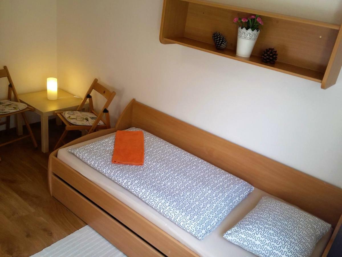 Apartman Slavkov Home & Parking Nová Lesná Buitenkant foto