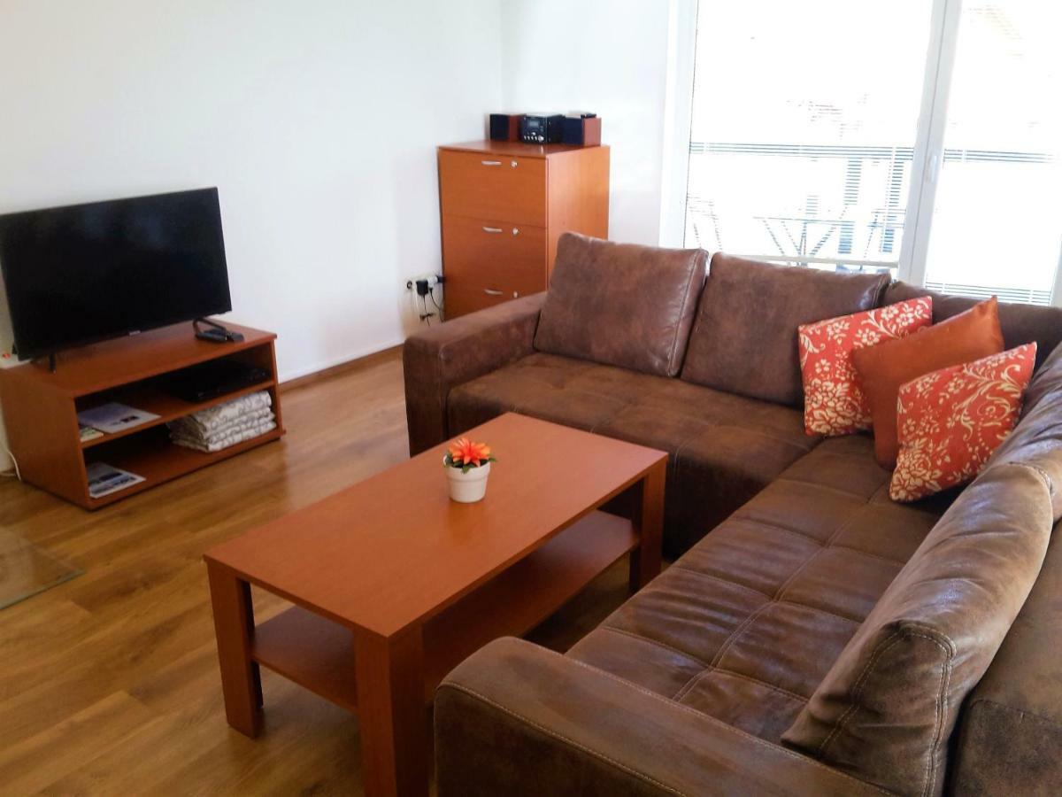 Apartman Slavkov Home & Parking Nová Lesná Buitenkant foto